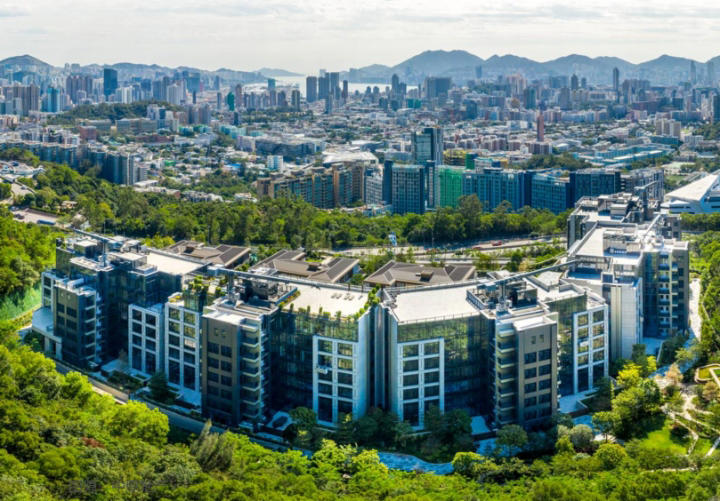 香港楼市购买力迎挑战，人口结构变化需警惕