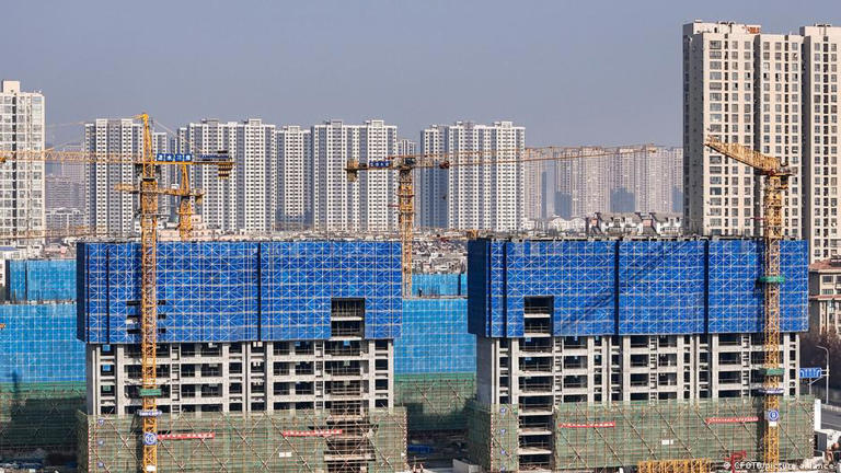 两大评级机构继续下调中国房地产销售前景 说明什么？
